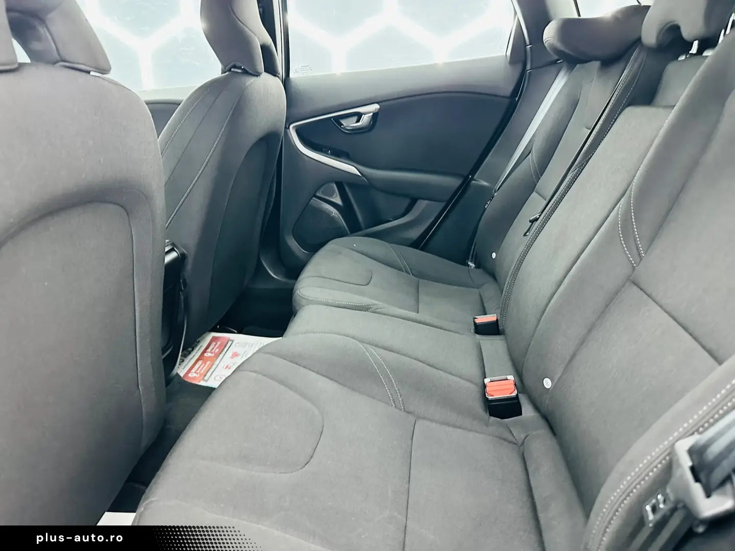 VOLVO V40 2018 2.0D E6 Garantie 12 Luni Rate Avans 0 Doar Cu