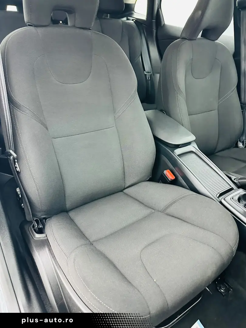 VOLVO V40 2018 2.0D E6 Garantie 12 Luni Rate Avans 0 Doar Cu