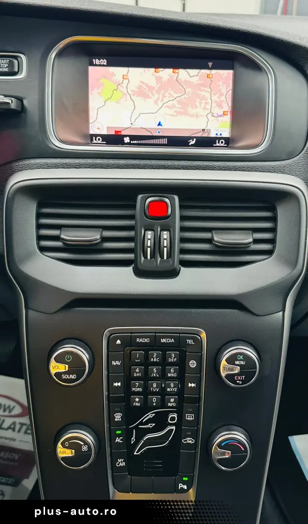 VOLVO V40 2018 2.0D E6 Garantie 12 Luni Rate Avans 0 Doar Cu