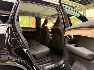 Volvo XC90 Plus Bright AWD 7Sitz HuD 360  H&K Pano ACC