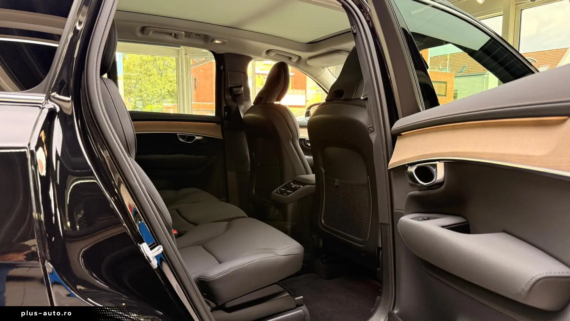 Volvo XC90 Plus Bright AWD 7Sitz HuD 360  H&K Pano ACC