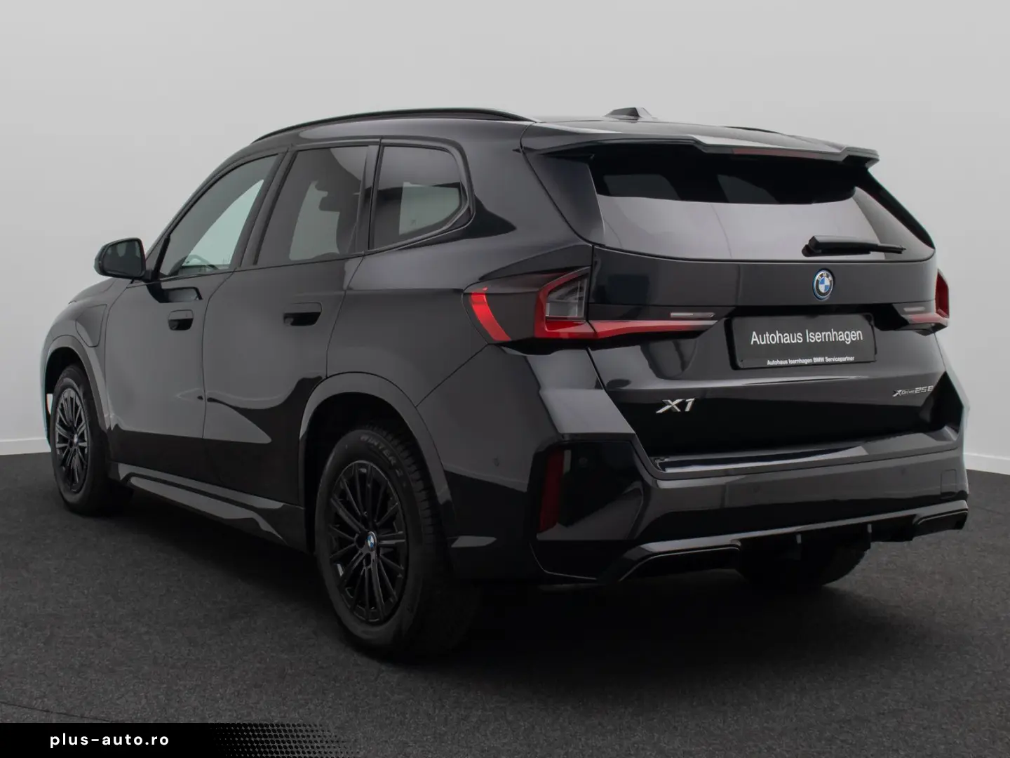 BMW X1 xD25e M Sport H K Kamera Panorama DAB Memory