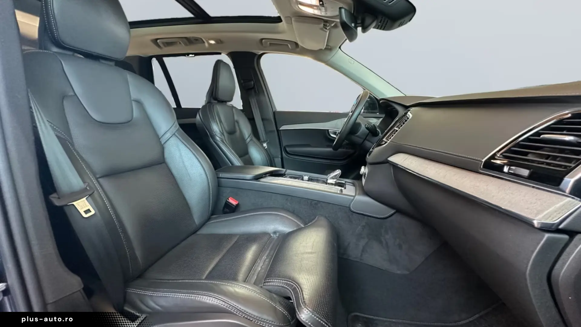 Volvo XC90 B5 AWD Plus Bright M-H  22'' StHz Pano 360