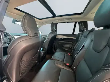 Volvo XC90 B5 AWD Plus Bright M-H  22'' StHz Pano 360
