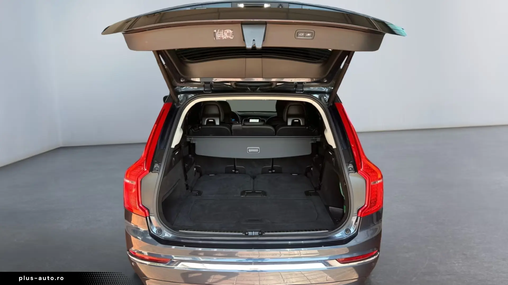 Volvo XC90 B5 AWD Plus Bright M-H  22'' StHz Pano 360