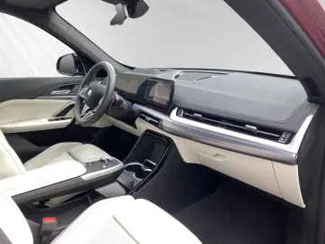 BMW X1 M35i xDrive AHK Pano 20 LM Head-Up DA-Prof.