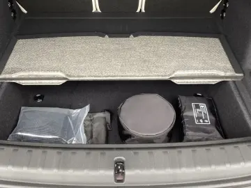 BMW X1 M35i xDrive AHK Pano 20 LM Head-Up DA-Prof.