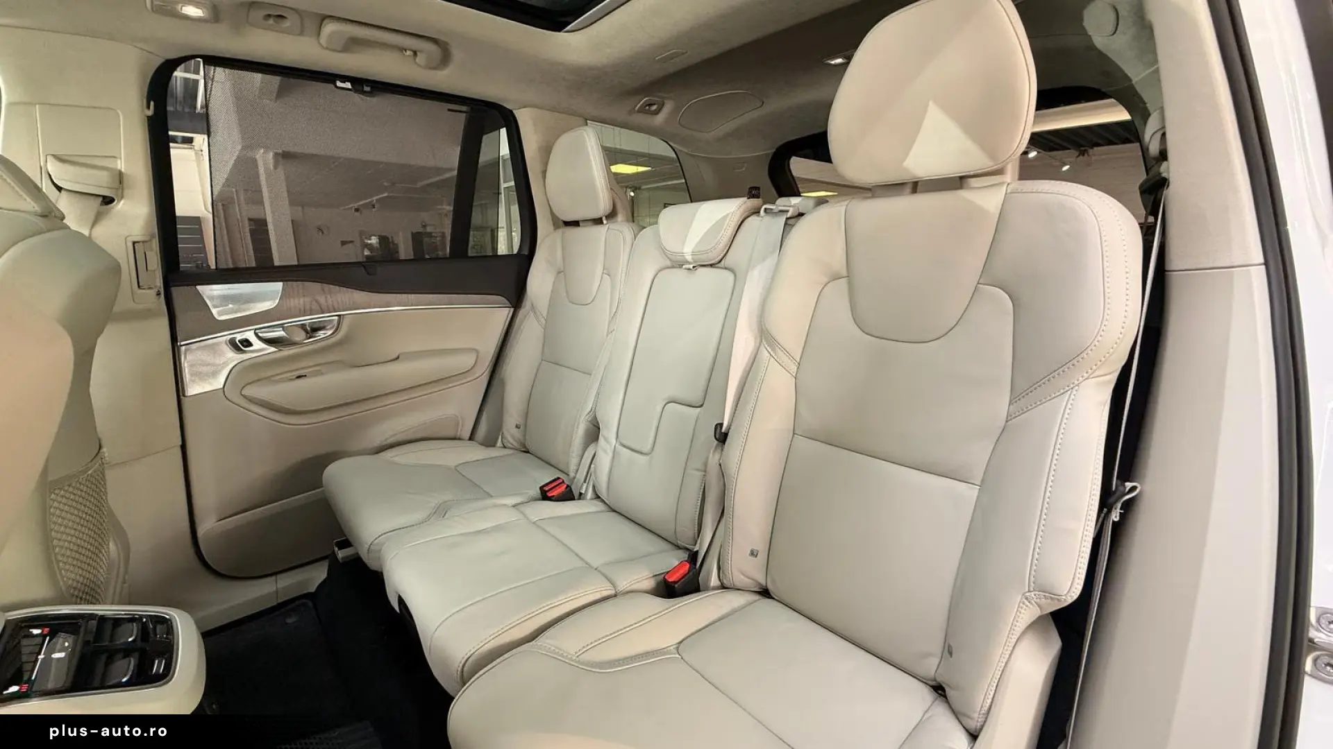 Volvo XC90 Ultimate Bright  Pano HuD B&W Massage FourC
