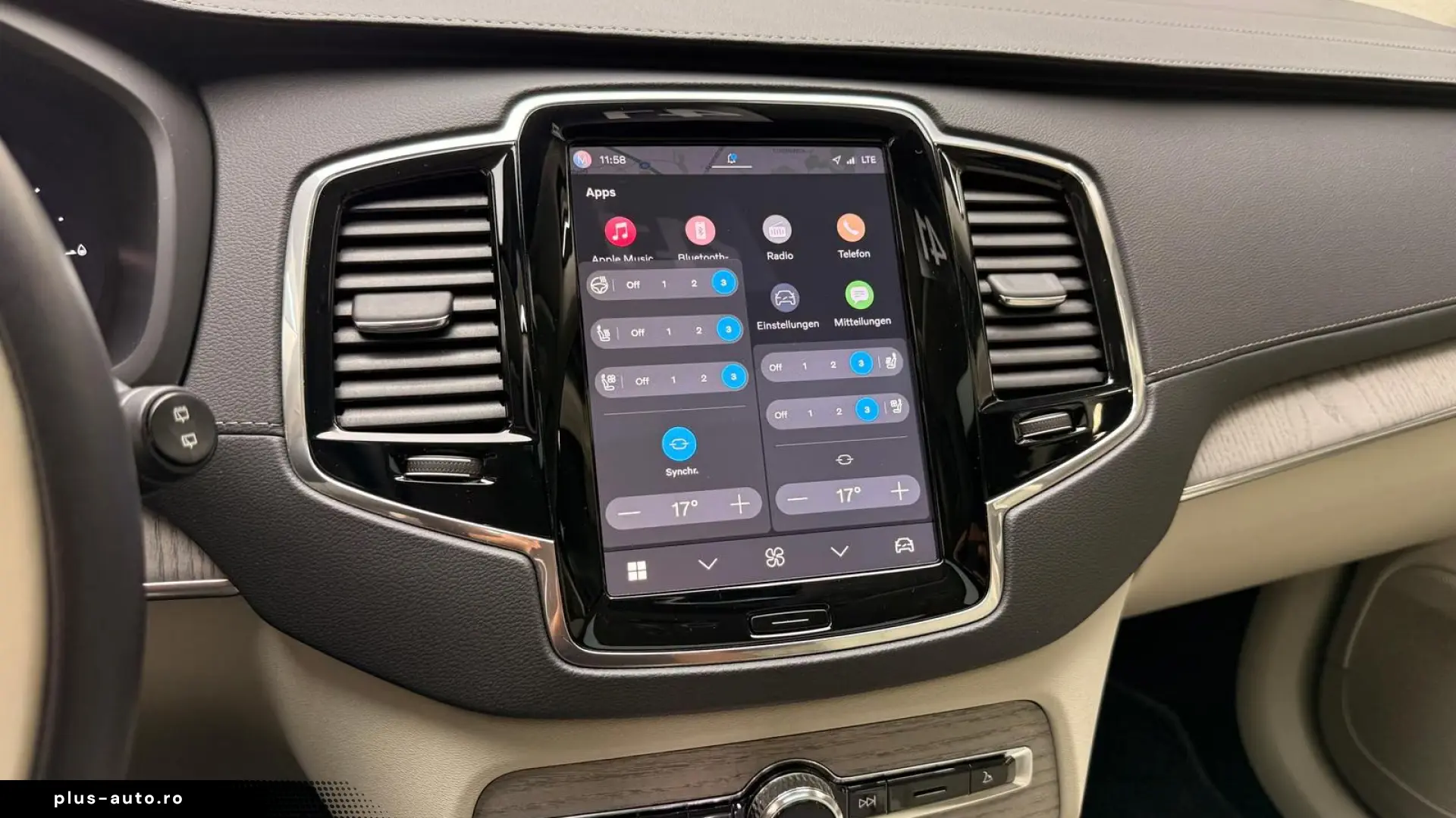 Volvo XC90 Ultimate Bright  Pano HuD B&W Massage FourC