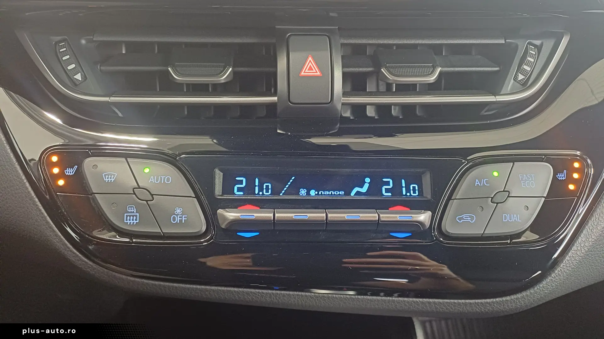 Toyota C-HR 2 0 Hybrid C-ULT CVT