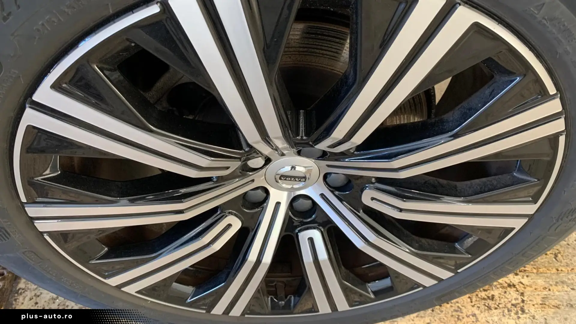 Volvo XC 90 Plus Bright AWD ACC Pano 360 H&K Keyl Memo