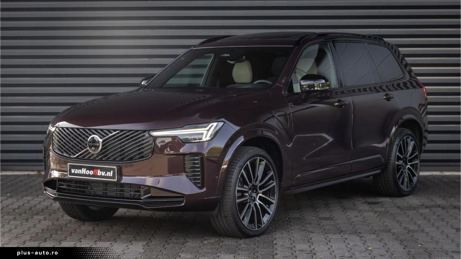 Volvo XC90 2.0 T8 Plug-in hybrid AWD Ultra Dark