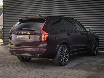 Volvo XC90 2.0 T8 Plug-in hybrid AWD Ultra Dark