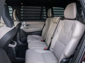Volvo XC90 2.0 T8 Plug-in hybrid AWD Ultra Dark