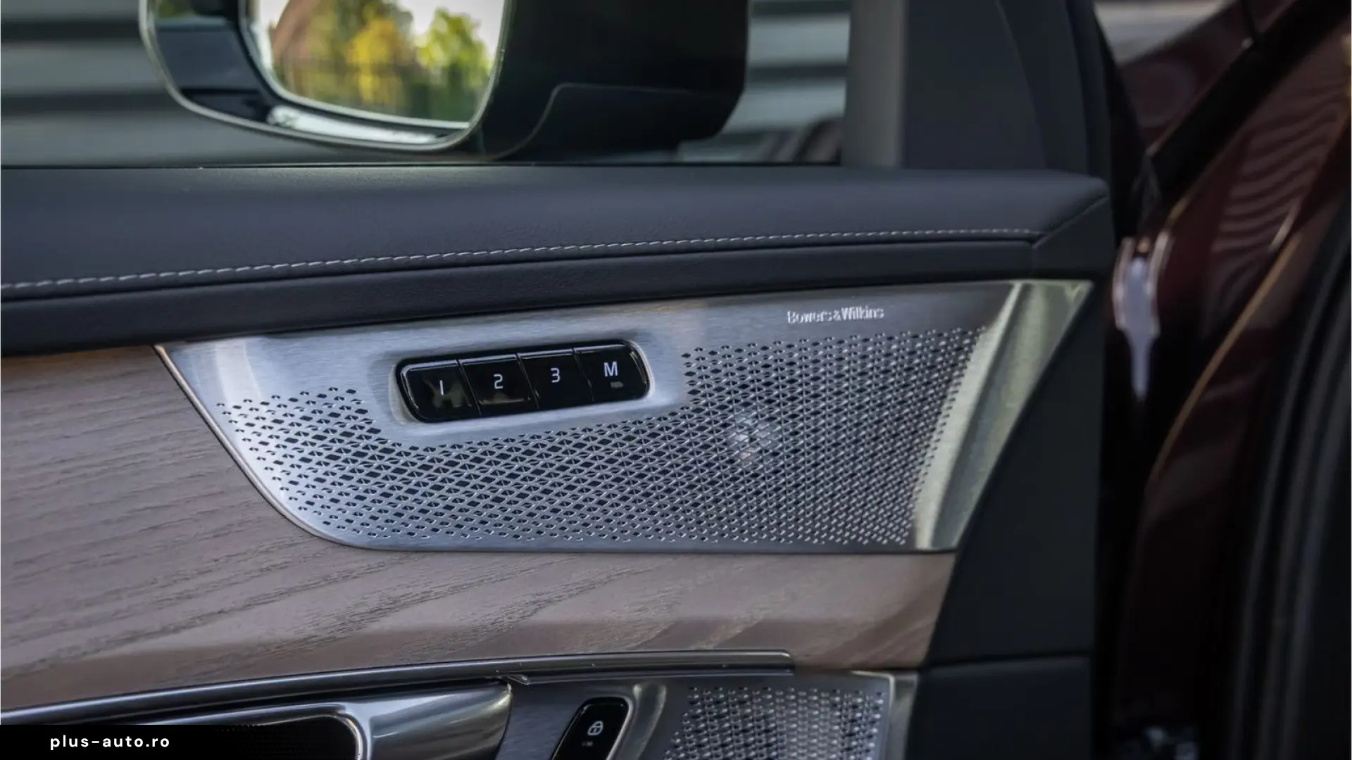 Volvo XC90 2.0 T8 Plug-in hybrid AWD Ultra Dark