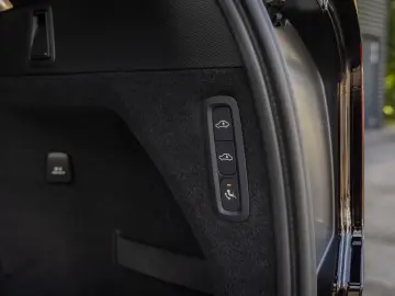 Volvo XC90 2.0 T8 Plug-in hybrid AWD Ultra Dark
