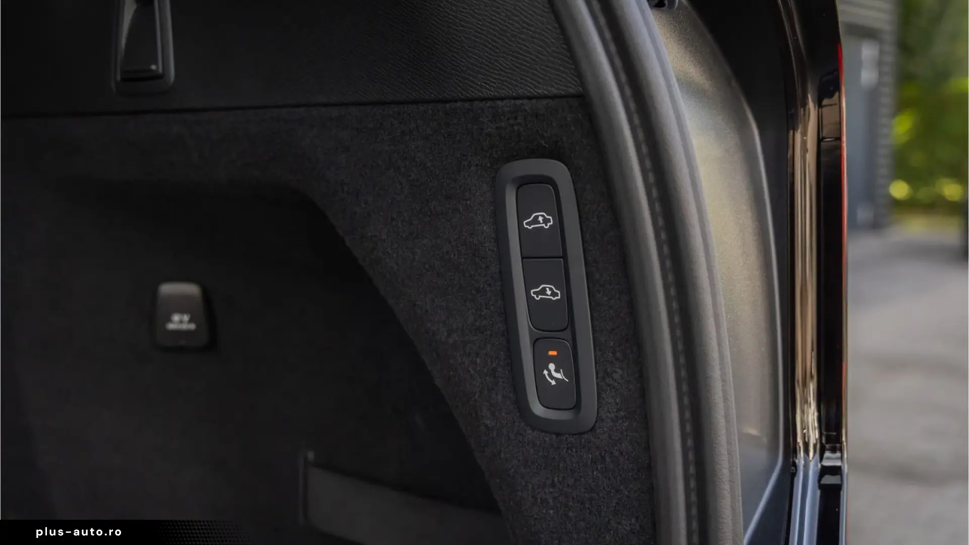 Volvo XC90 2.0 T8 Plug-in hybrid AWD Ultra Dark