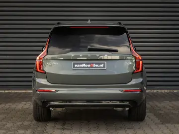 Volvo XC90 2.0 T8 Plug-in hybrid AWD Ultra Dark