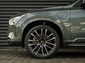 Volvo XC90 2.0 T8 Plug-in hybrid AWD Ultra Dark
