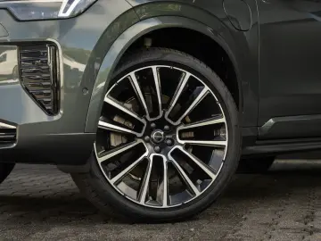 Volvo XC90 2.0 T8 Plug-in hybrid AWD Ultra Dark