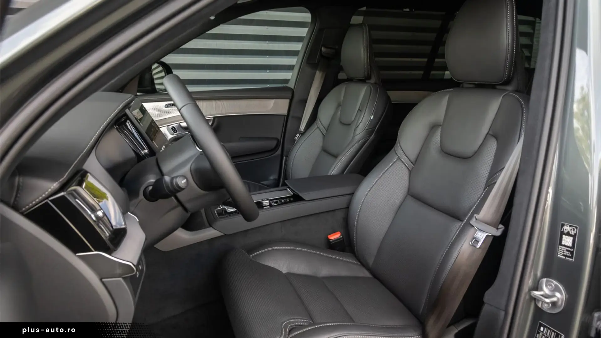Volvo XC90 2.0 T8 Plug-in hybrid AWD Ultra Dark