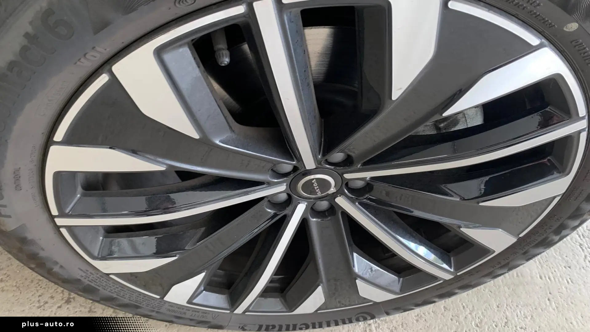 Volvo XC90 T8 PHEV FACELIFT Plus Dark 21  PANO STANDHz