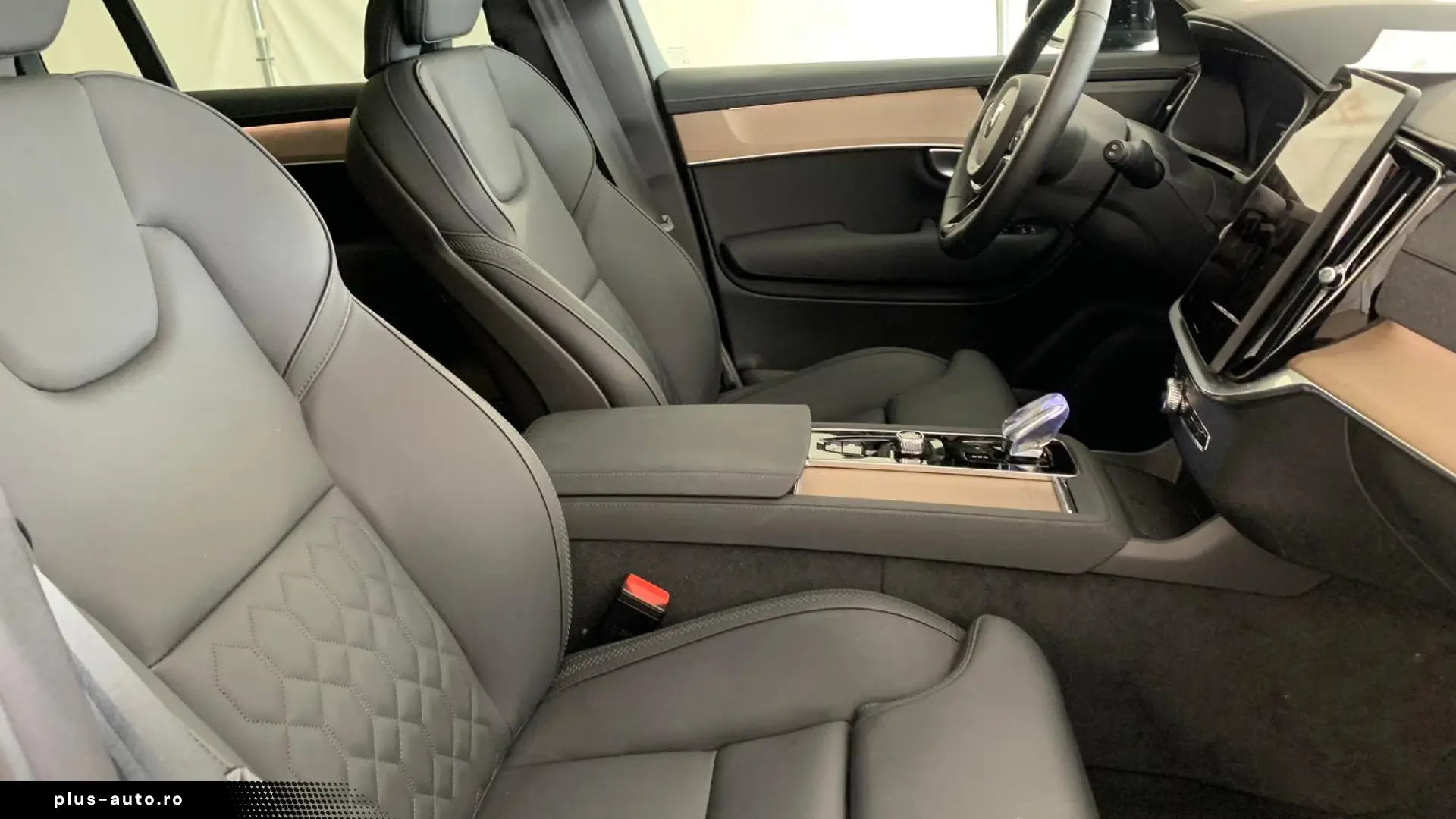 Volvo XC90 T8 PHEV FACELIFT Plus Dark 21  PANO STANDHz