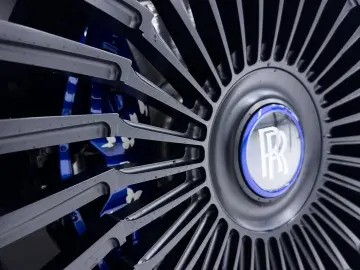 Rolls-Royce Cullinan URBAN Automotive - LIVRARE RAPIDA!