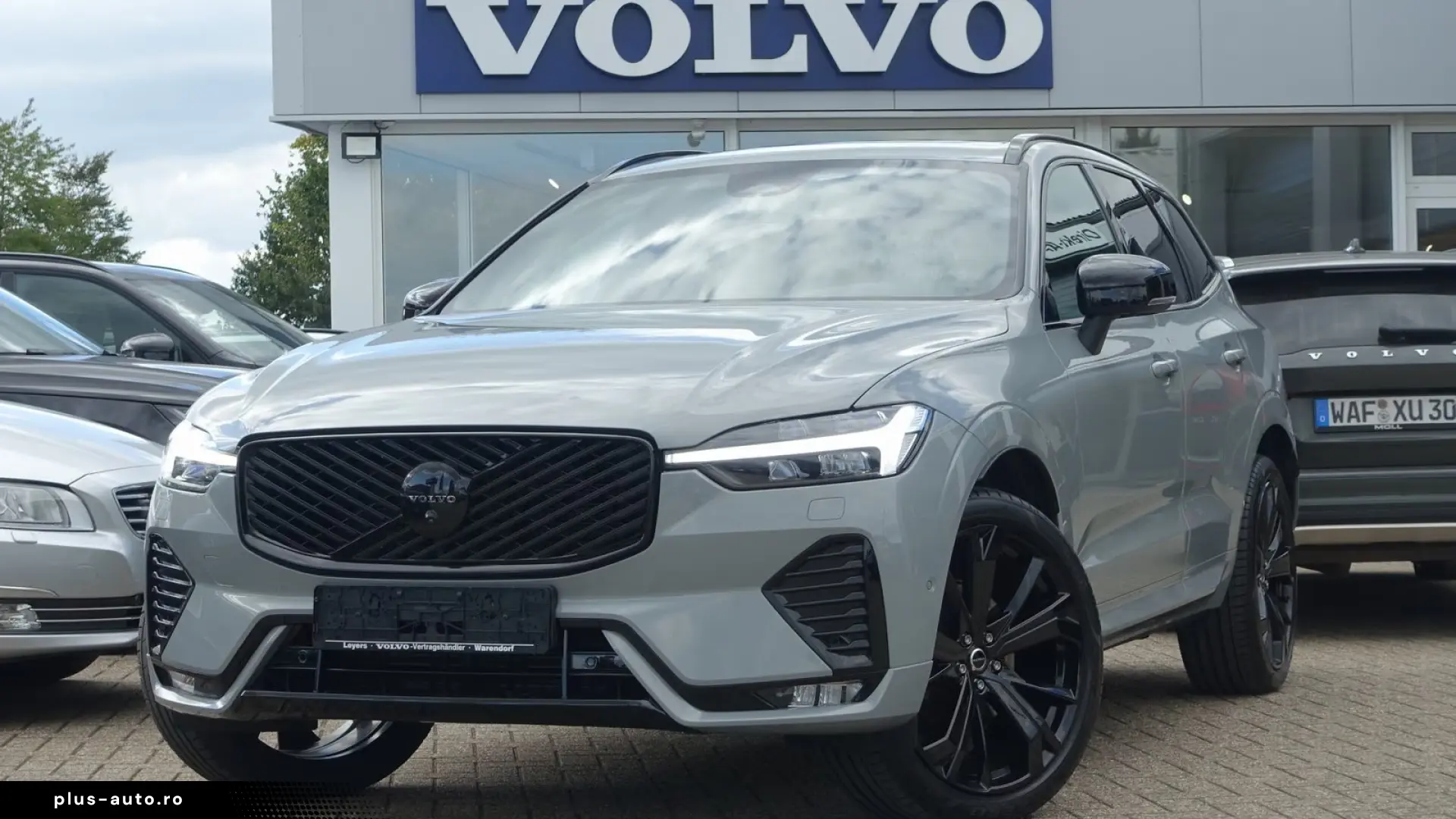 Volvo XC60 Black Edition Plus  B5 AWD Mild-Hybrid