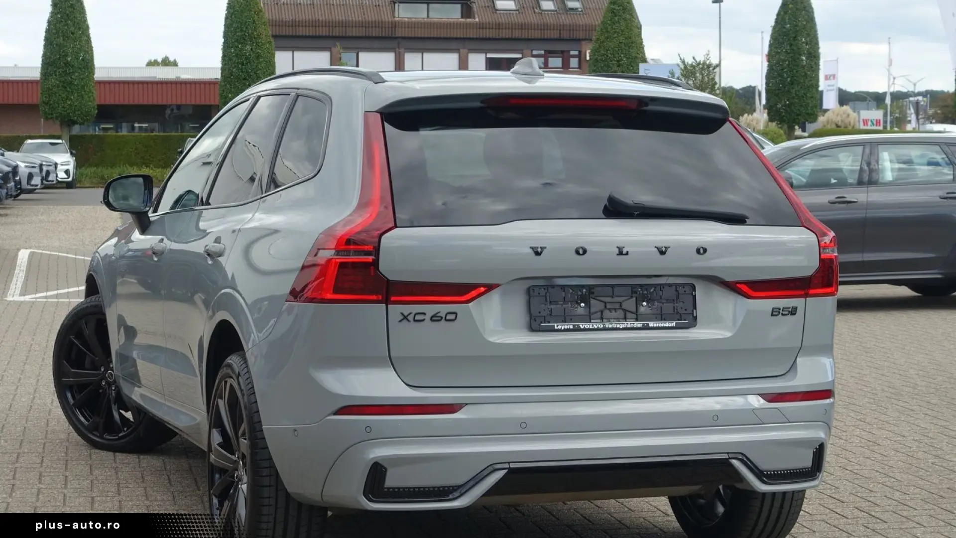 Volvo XC60 Black Edition Plus  B5 AWD Mild-Hybrid