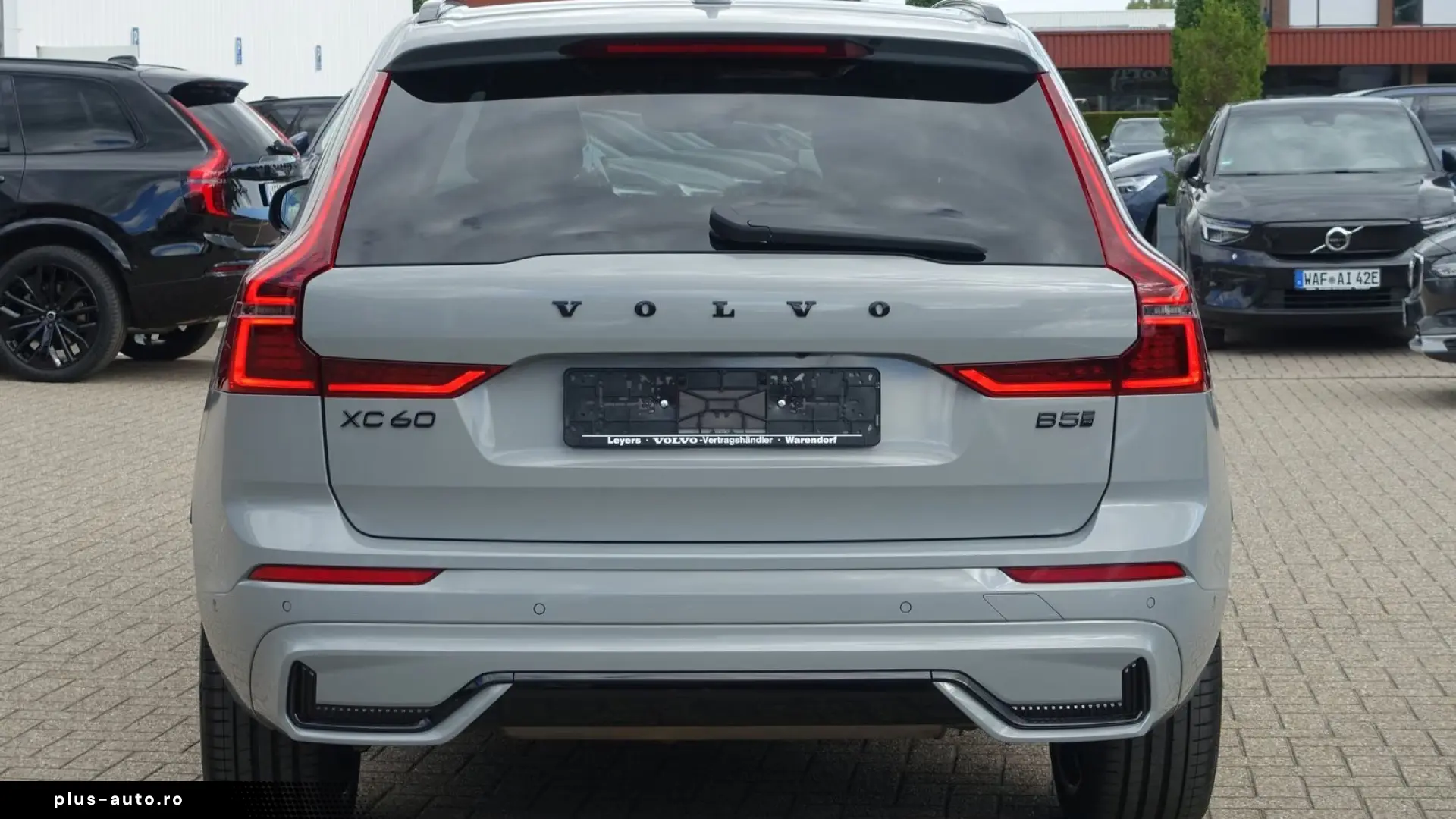 Volvo XC60 Black Edition Plus  B5 AWD Mild-Hybrid