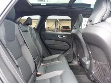 Volvo XC60 Black Edition Plus  B5 AWD Mild-Hybrid