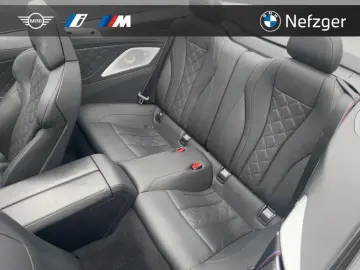 BMW M8 xDrive Competition Laser B&W Komfort Soft-Clo