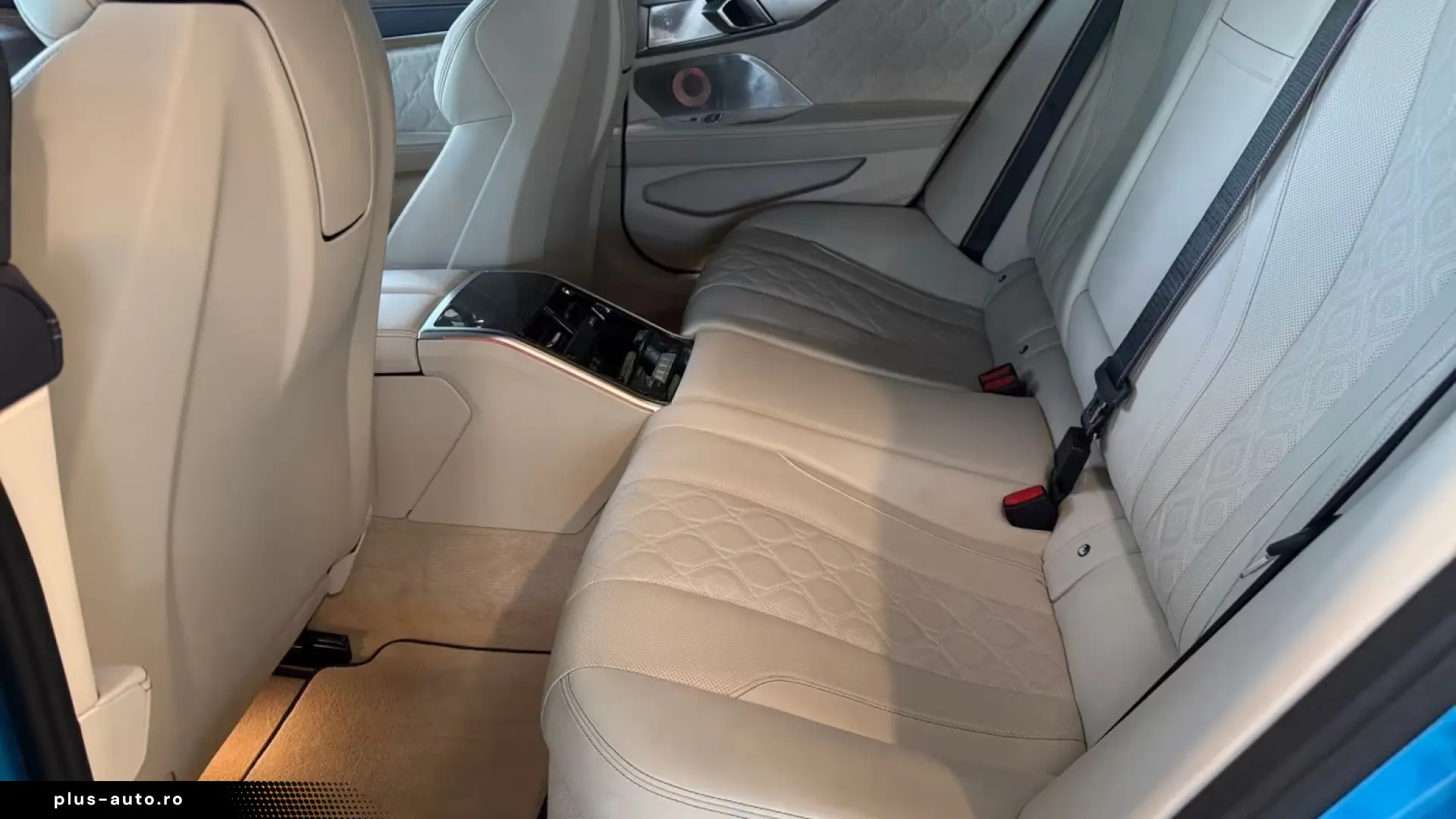 BMW M8 Gran Coupe Competition SHADOW DRIVERS PACKAGE