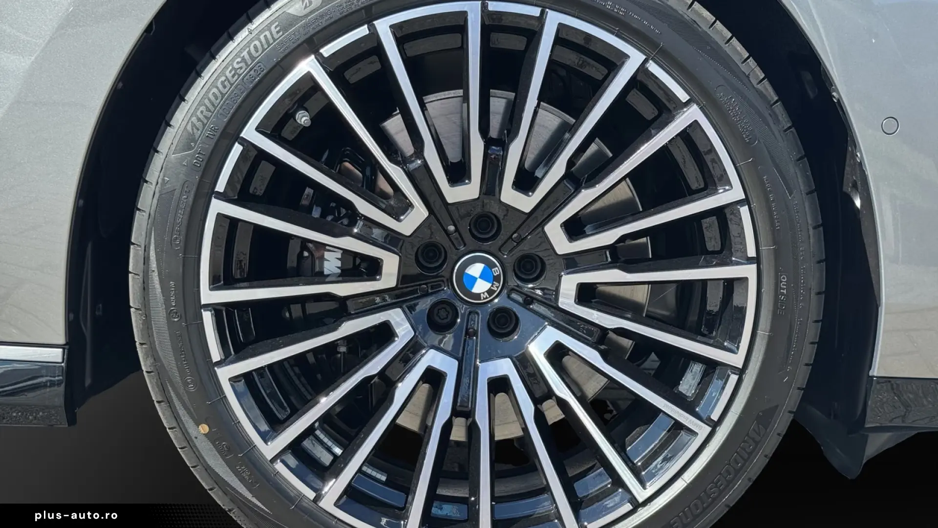 BMW 740 xDrive Limousine Facelift 2027