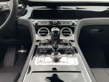 BENTLEY New Continental GT V8 Hybrid Black Edition