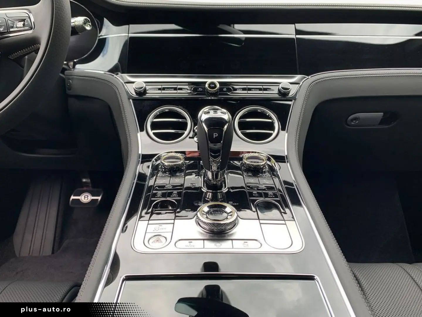 BENTLEY New Continental GT V8 Hybrid Black Edition