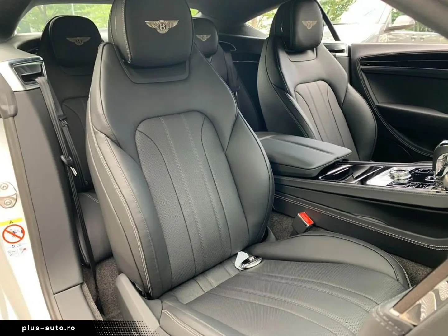 BENTLEY New Continental GT V8 Hybrid Black Edition
