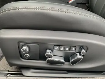 BENTLEY New Continental GT V8 Hybrid Black Edition