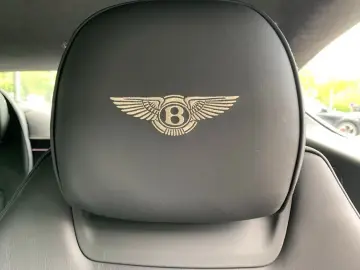 BENTLEY New Continental GT V8 Hybrid Black Edition