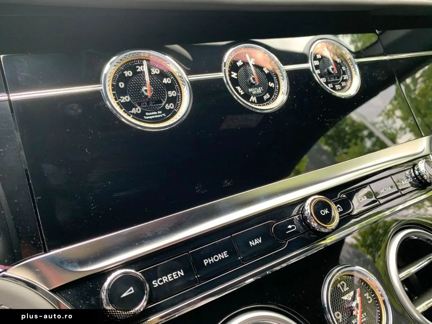 BENTLEY New Continental GT V8 Hybrid Black Edition