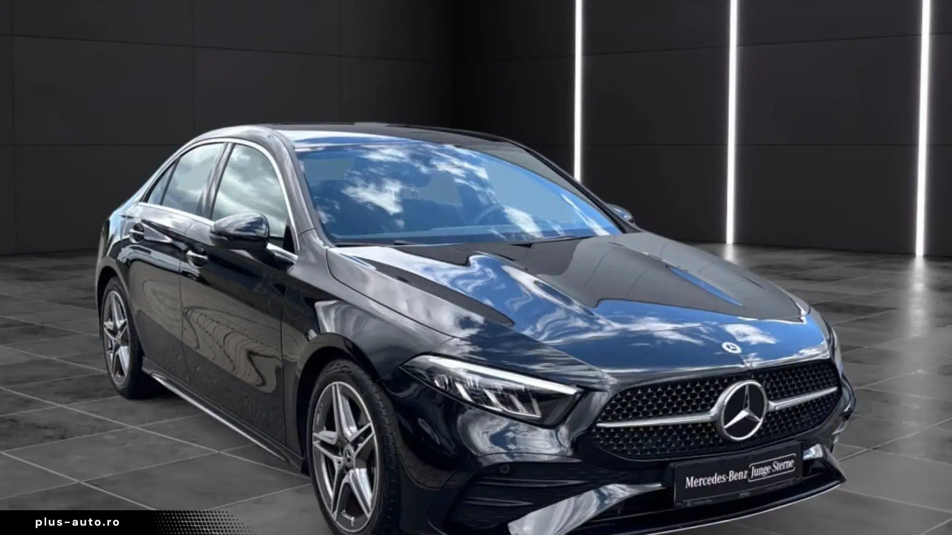 Mercedes-Benz A 180 AMG Line Advanced MBUX Premium
