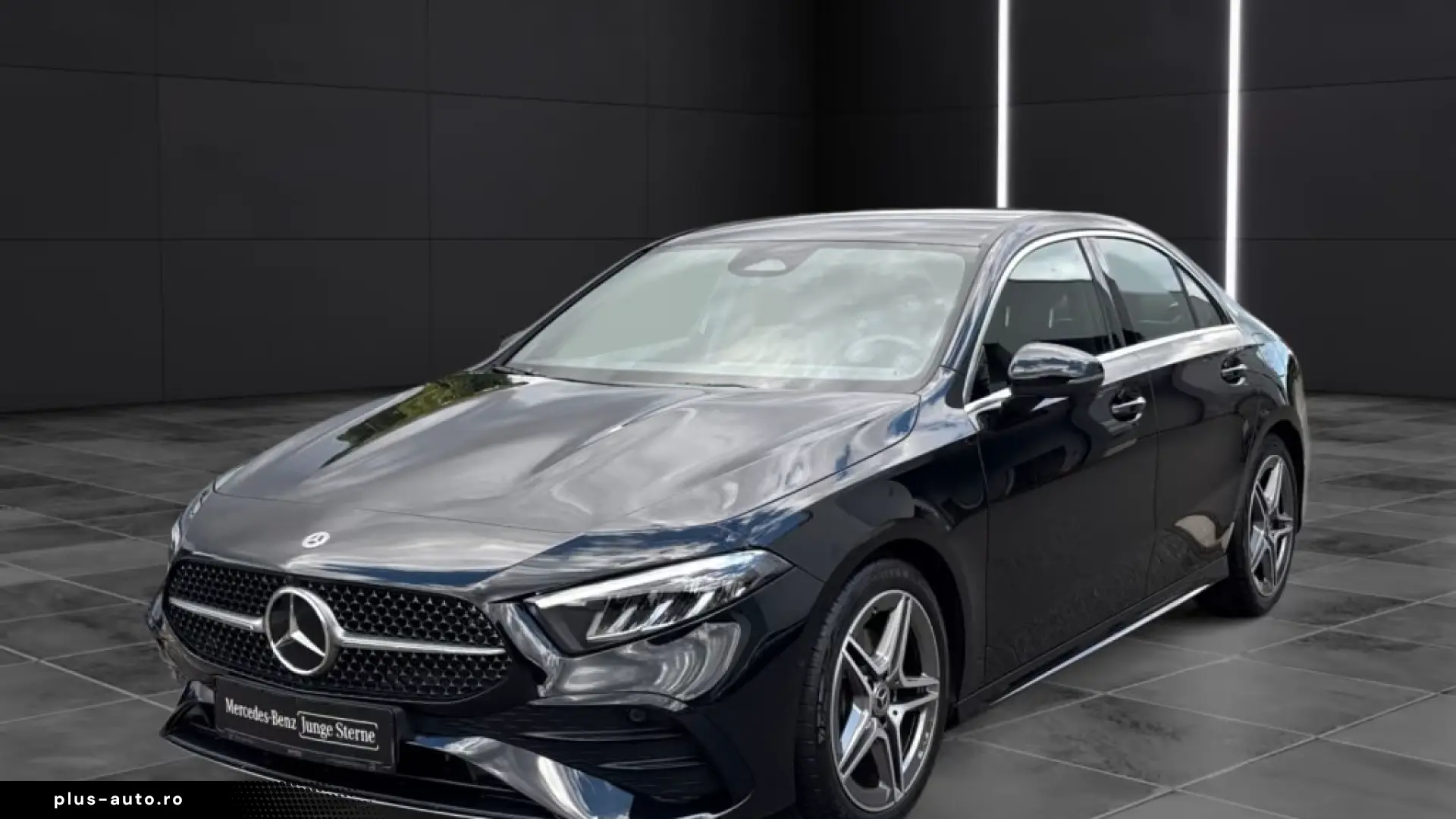 Mercedes-Benz A 180 AMG Line Advanced MBUX Premium