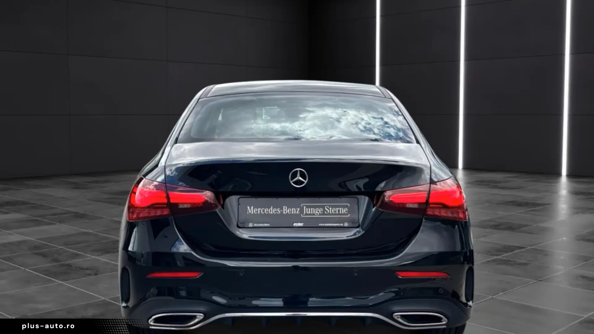Mercedes-Benz A 180 AMG Line Advanced MBUX Premium