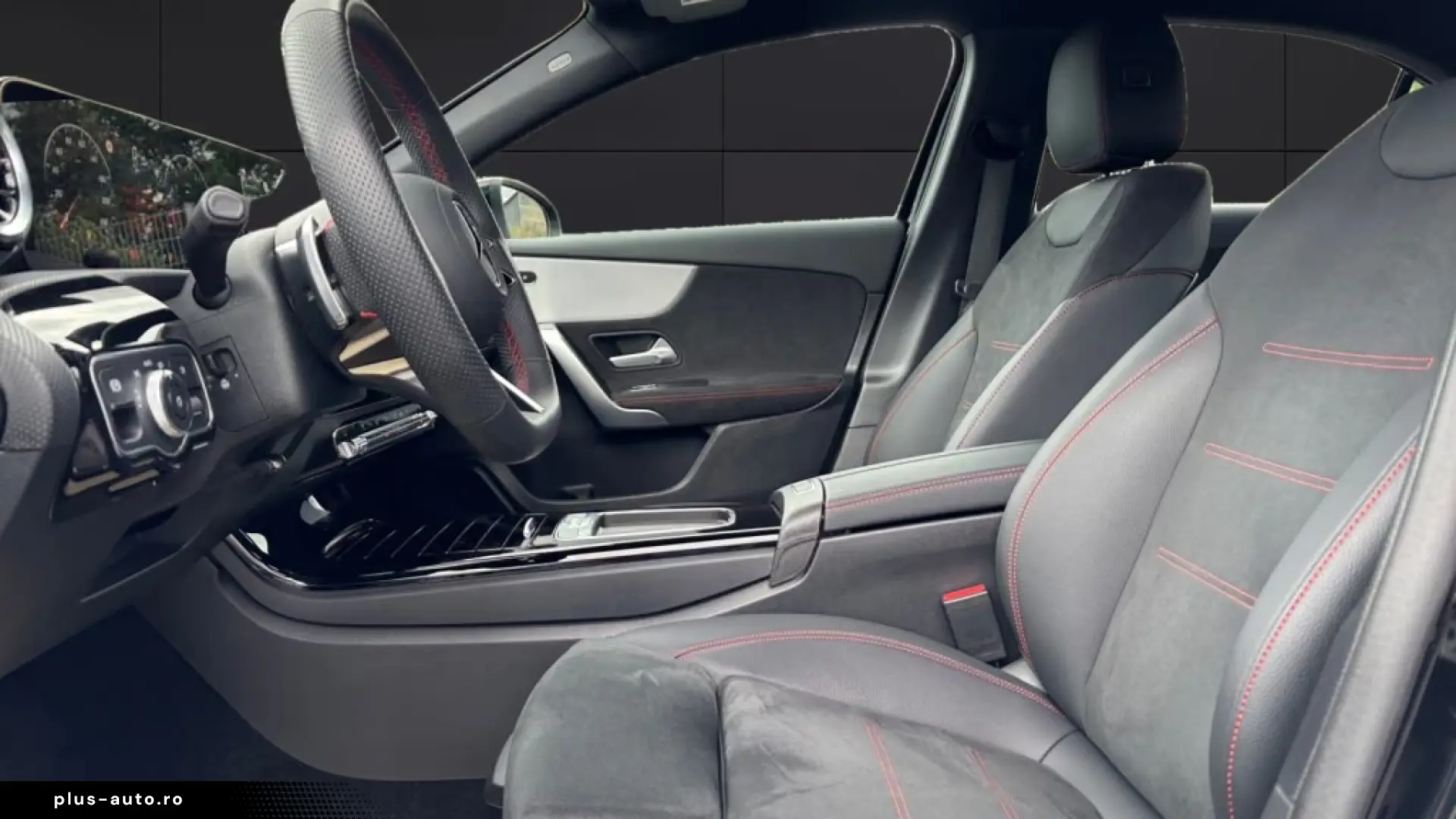 Mercedes-Benz A 180 AMG Line Advanced MBUX Premium