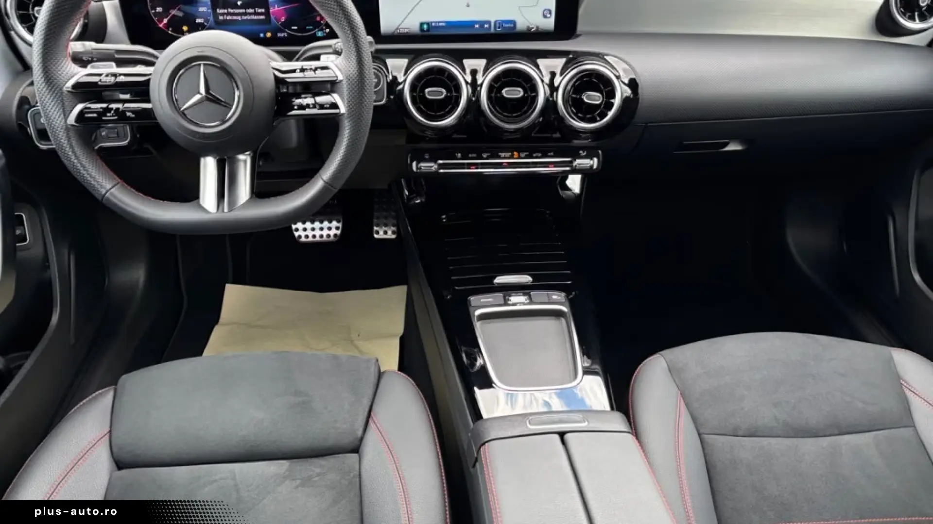 Mercedes-Benz A 180 AMG Line Advanced MBUX Premium