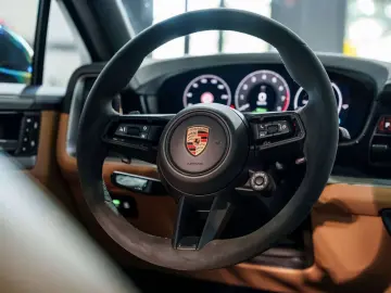 PORSCHE Cayenne Coupé E-Hybrid - SportDesign - Passenger
