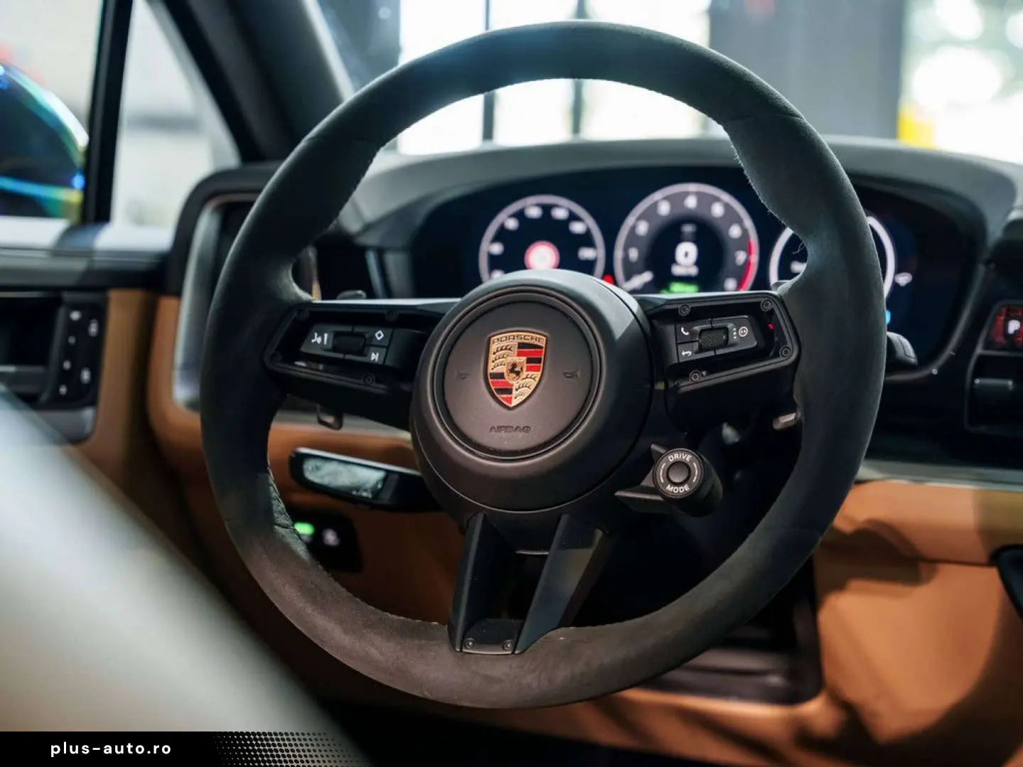 PORSCHE Cayenne Coupé E-Hybrid - SportDesign - Passenger