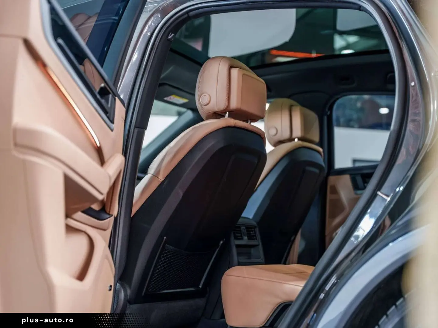PORSCHE Cayenne Coupé E-Hybrid - SportDesign - Passenger
