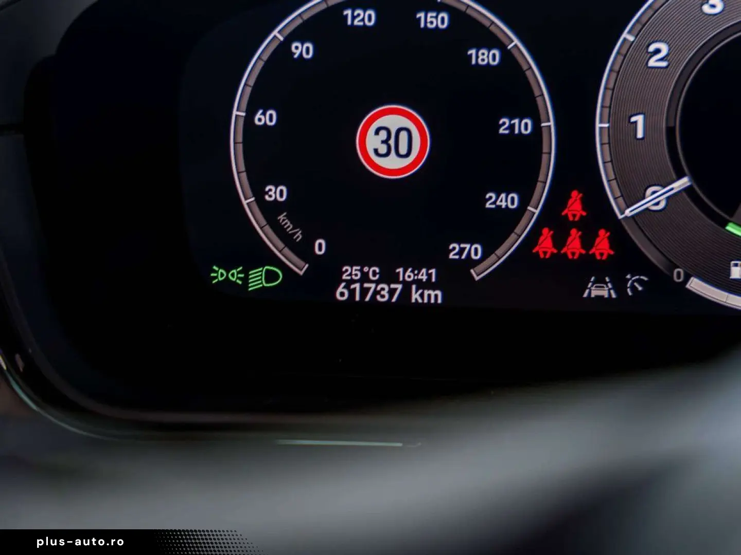 PORSCHE Cayenne Coupé E-Hybrid - SportDesign - Passenger